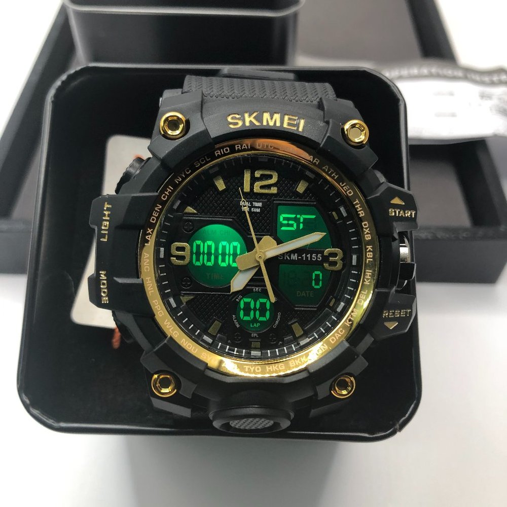 TWO Military Style Watches by SKMEI - Picture 4 of 8